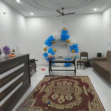 Abhiram Homestay Khajurāho Exterior foto