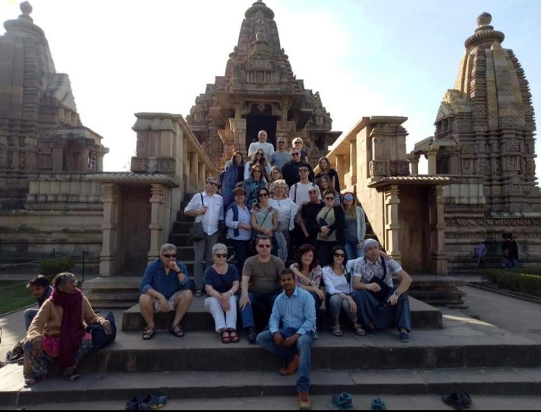 Abhiram Homestay Khajurāho Exterior foto